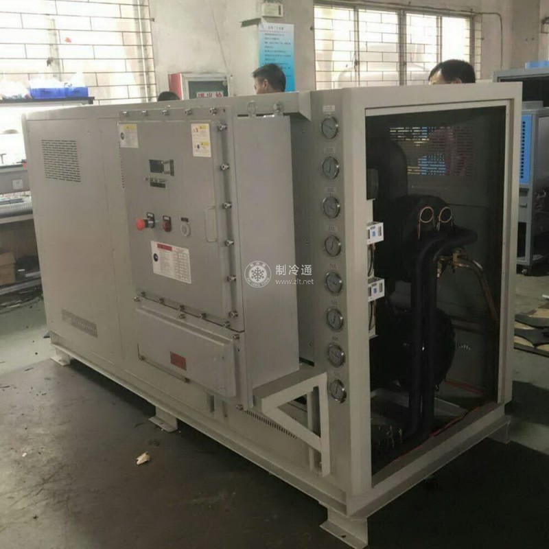 工業(yè)冷水機